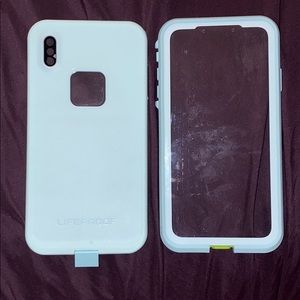 iPhone XS MAX case lifeproof blue